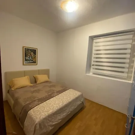 Lux Downtown Apartamento Podgorica